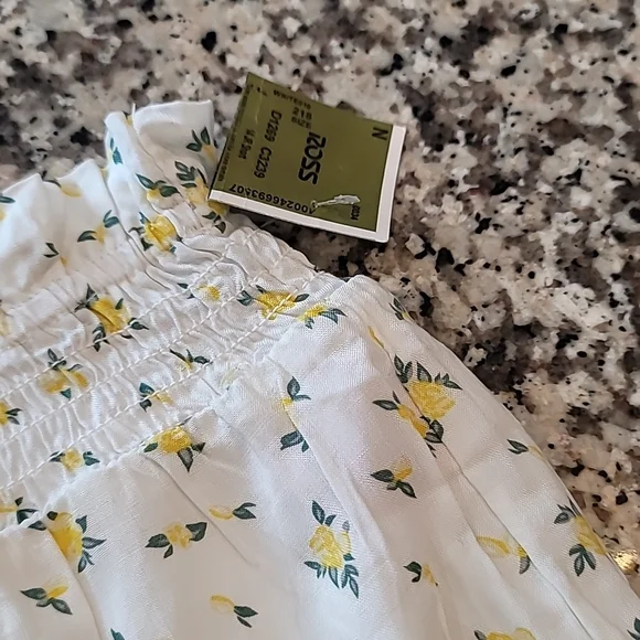 Dizzy Lizzy Floral Lined Shorts - Size L - Picture 3 of 8